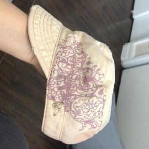 Various hats - Roxy/American Eagle